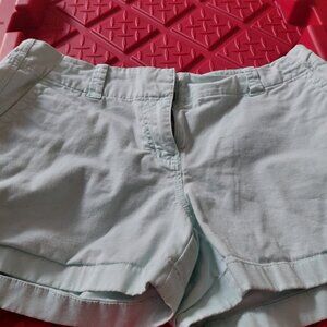 Vineyard Vines shorts